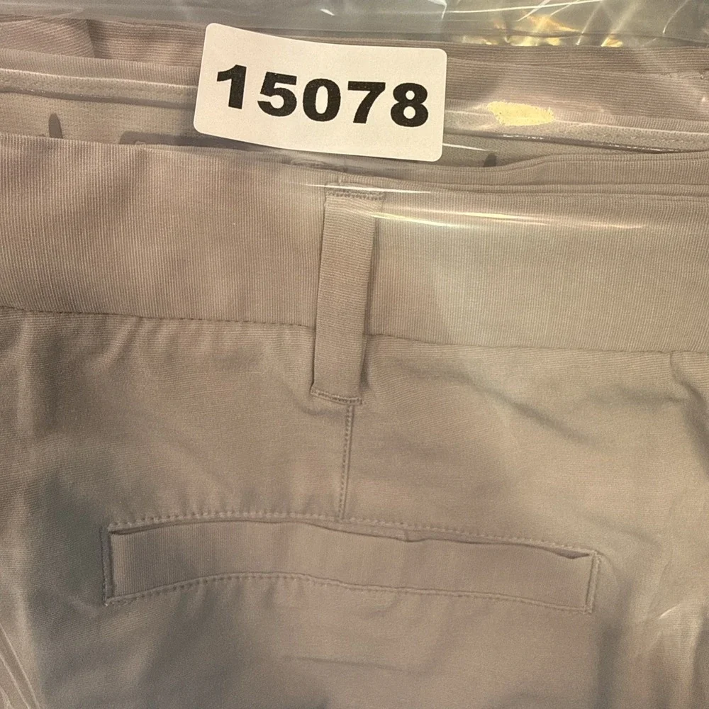 Johnnie O Shorts Mens 38 GRAY  Performance Golf Chino Print 9